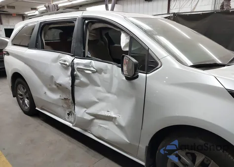 2024 Toyota Sienna Xle from USA, damaged, VIN 5TDYRKEC7RS222178